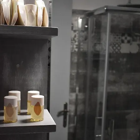 Liprando Szálloda 2*